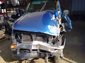 1996 TOYOTA TACOMA, BLUE, EXTD CAB, 2.4, AT, 2WD.  Z25242